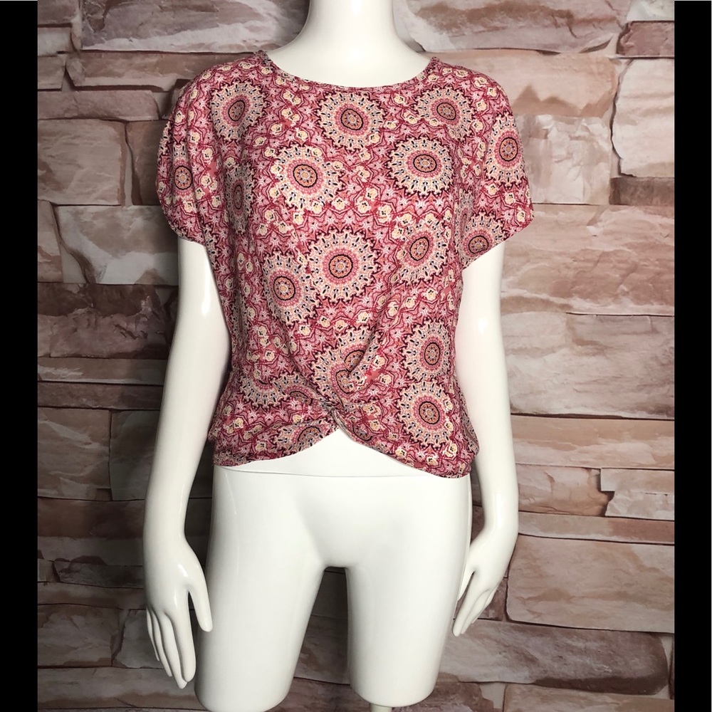 Persaya woman top size M